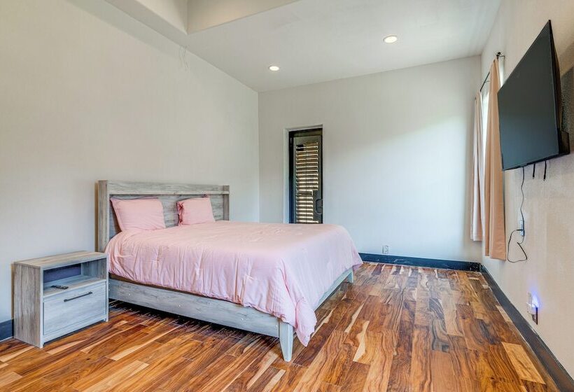 Huge Lake Travis Family House W/ Ev Charger!