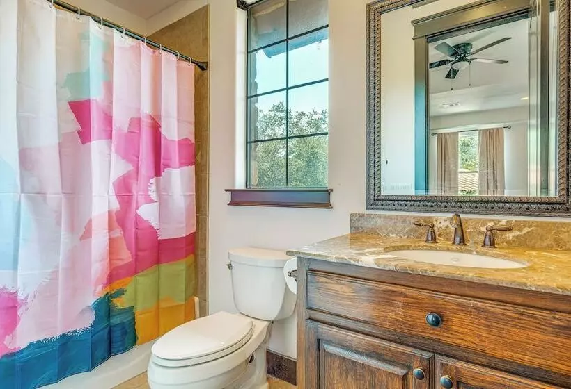 Huge Lake Travis Family House W/ Ev Charger!