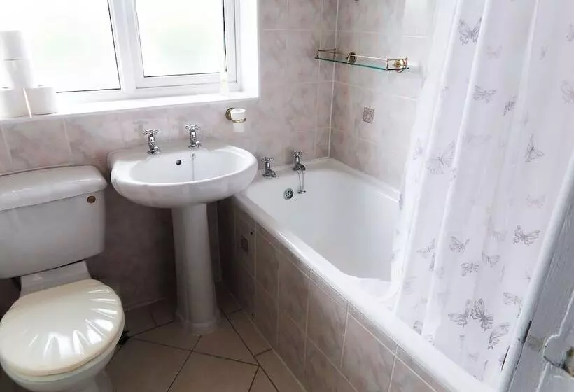 Residenssi 3br Sleeps5 Parking Neartrainstation