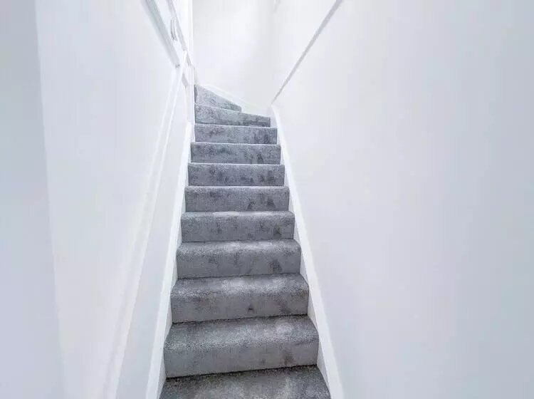 Residenssi 3br Sleeps5 Parking Neartrainstation