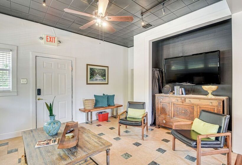 Walk To Historic Dtwn: Sanford Home W/ Gas Grill!