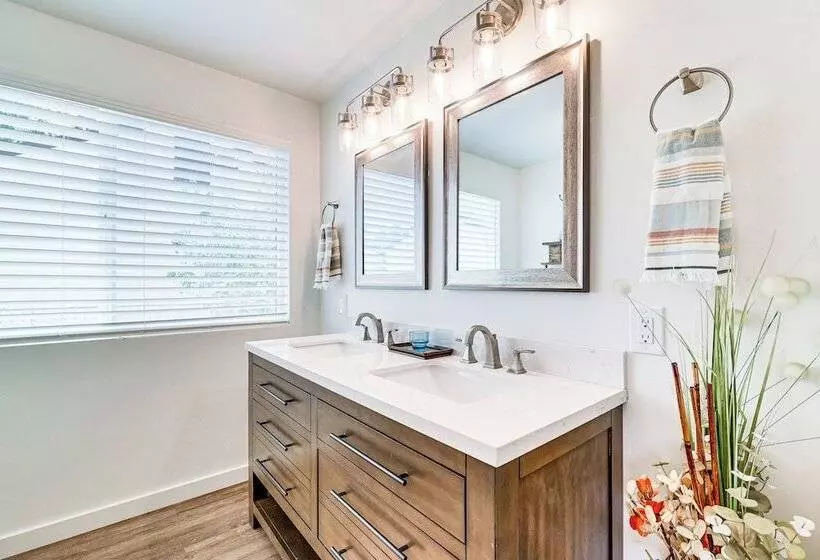 Serene Getaway In Overgaard W/ Patio & Yard!