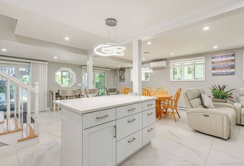 7 Mi To Hiking: Waterfront Long Pond Gem!