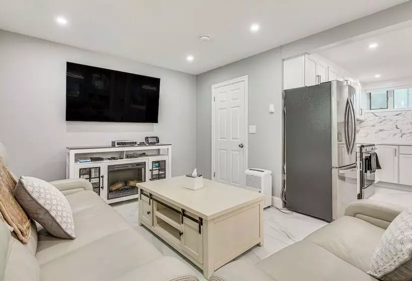 7 Mi To Hiking: Waterfront Long Pond Gem!