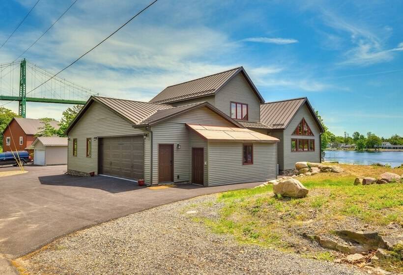 Hot Tub & Dock: Waterfront Wellesley Island Home!