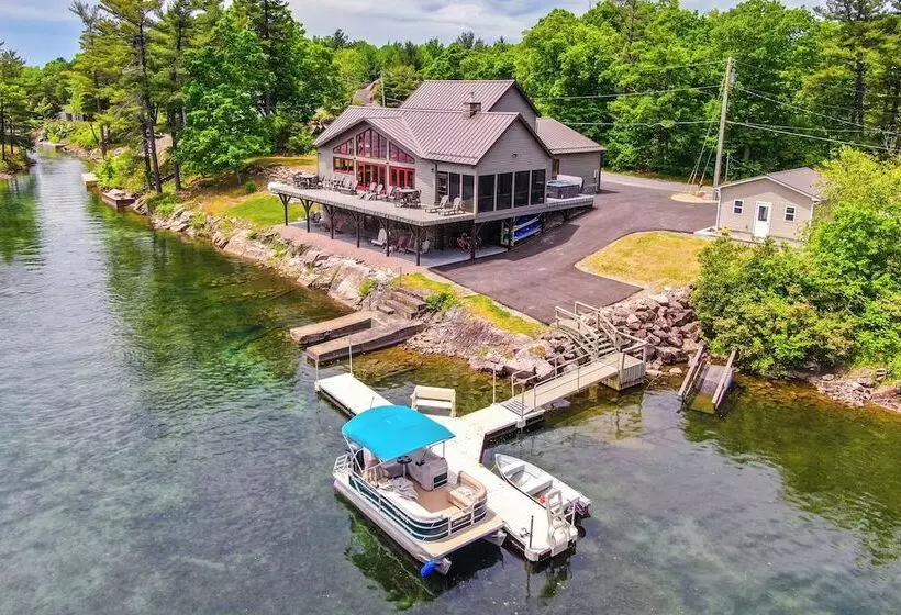 Hot Tub & Dock: Waterfront Wellesley Island Home!