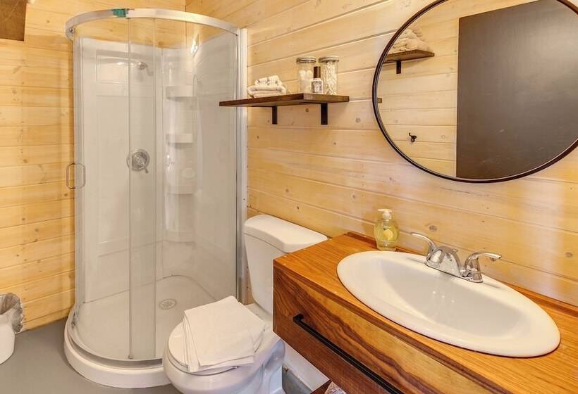 Wyoming Cabin ~ 2 Mi To Glendo State Park!