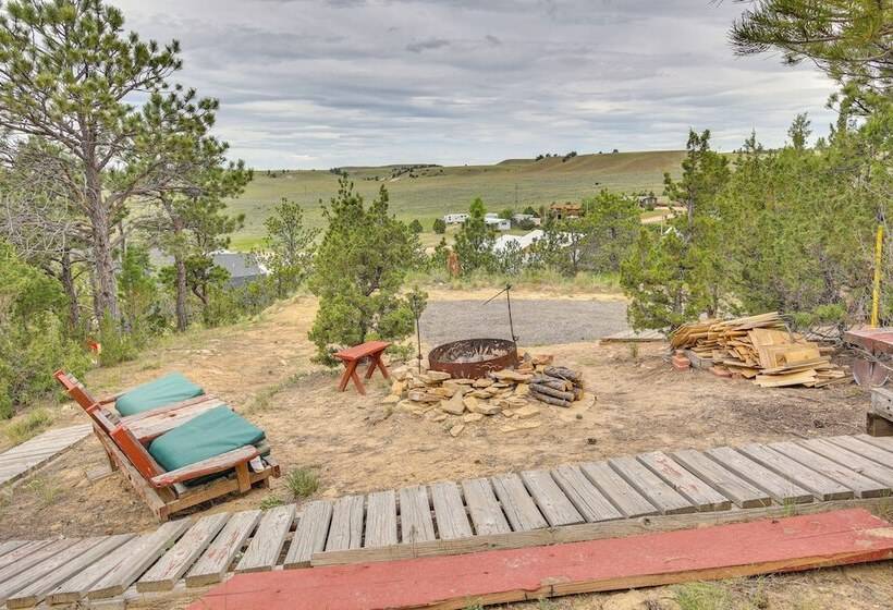 Wyoming Cabin ~ 2 Mi To Glendo State Park!