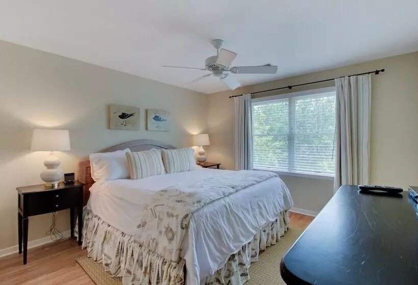 73 Grand Pavilion By Avantstay Corner Lot, Porch