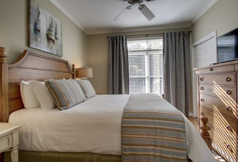 73 Grand Pavilion By Avantstay Corner Lot, Porch