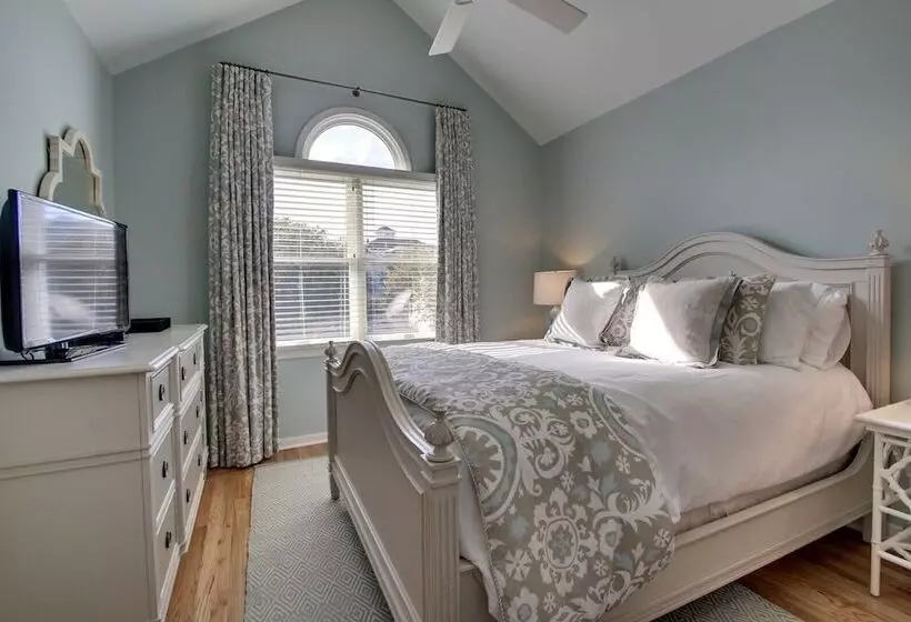 73 Grand Pavilion By Avantstay Corner Lot, Porch
