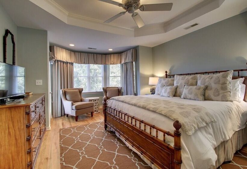 73 Grand Pavilion By Avantstay Corner Lot, Porch