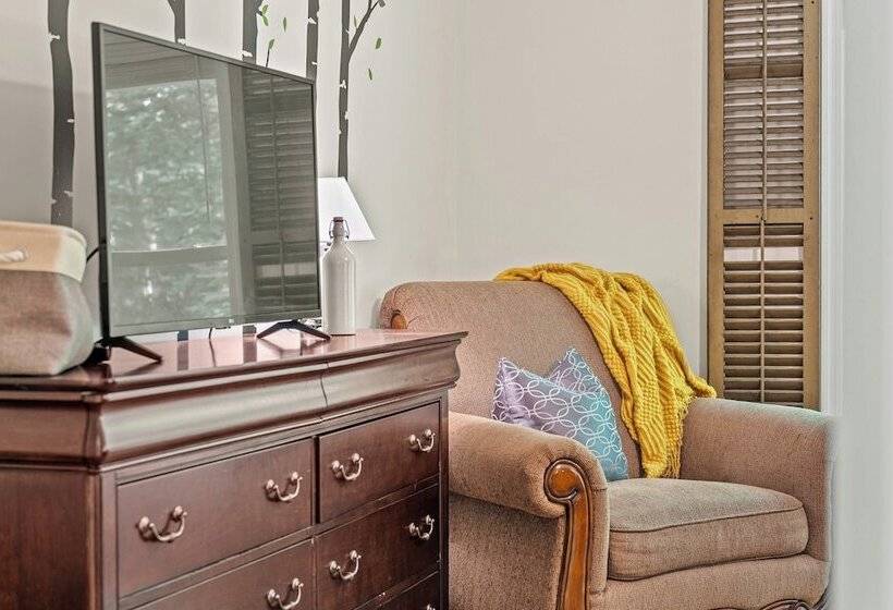 Alpine Serenity By Avantstay Beach + Lake Access Theater, Deck, Playroom