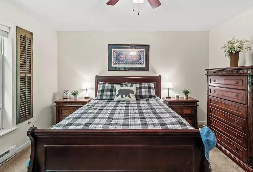 Alpine Serenity By Avantstay Beach + Lake Access Theater, Deck, Playroom