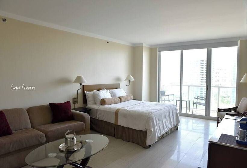 Amazing Studio Near Cocowalk