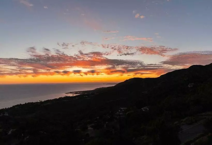Castlewood By Avantstay Malibu Cliffside + View