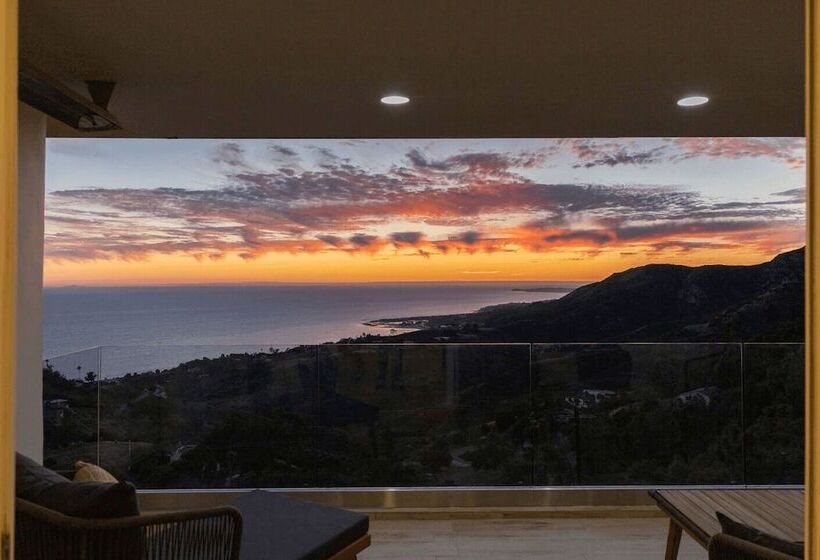 Castlewood By Avantstay Malibu Cliffside + View