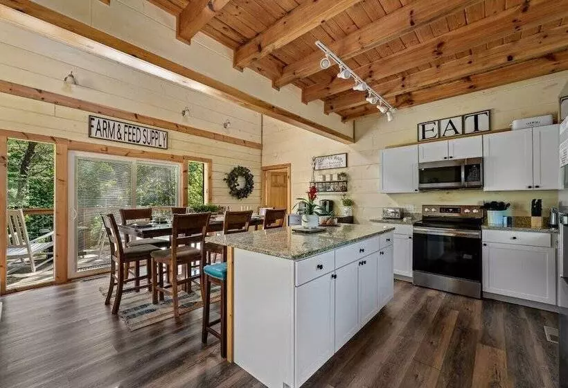 Countryside Comfort By Ghosal Luxury Lodging