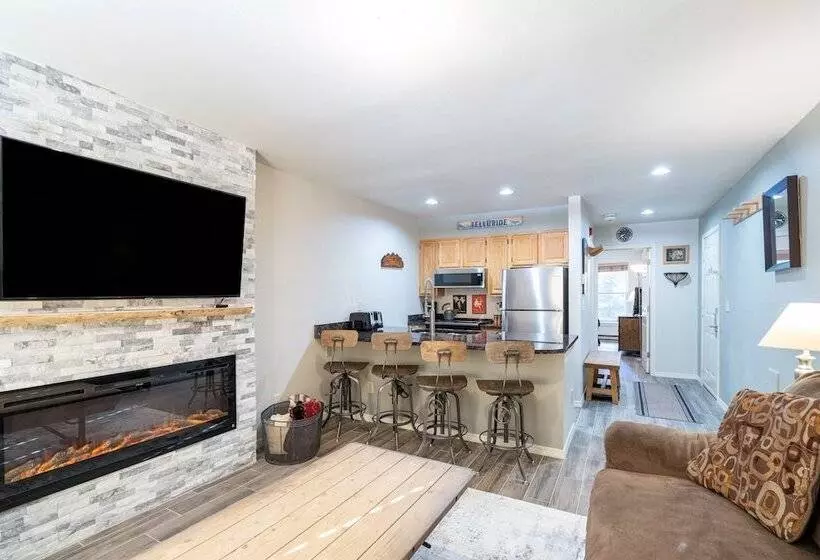 Etta Place 6 By Avantstay Ski In/ Ski Out Unit!