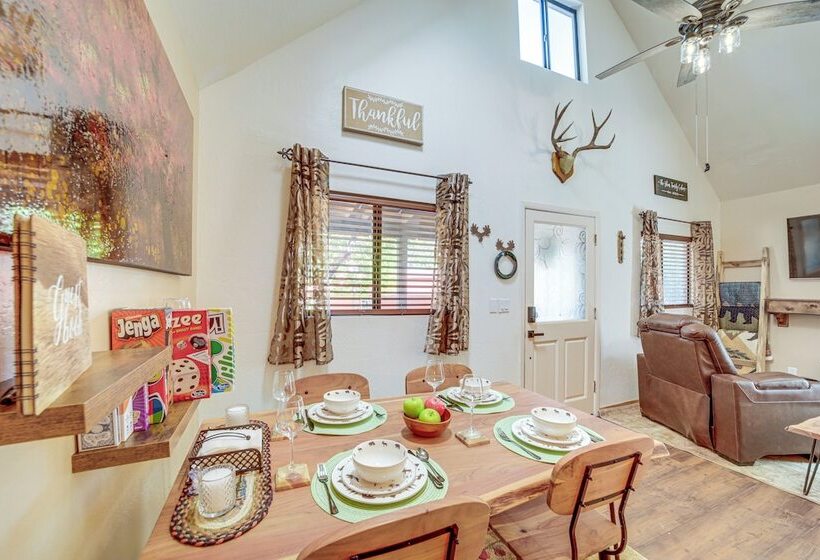 Family Cabin In Pine W/ Deck: Pets Welcome!