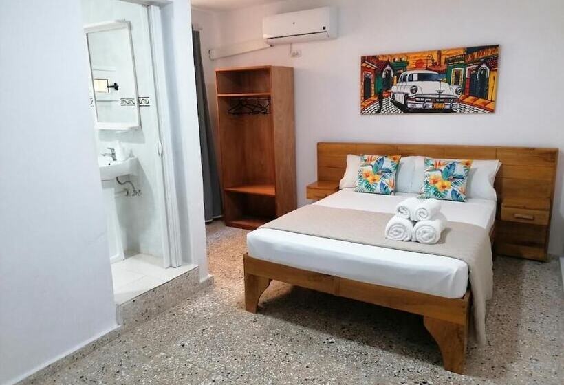 Hostal Malaga Habana