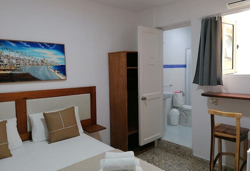 Hostal Malaga Habana