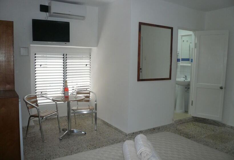 Hostal Malaga Habana