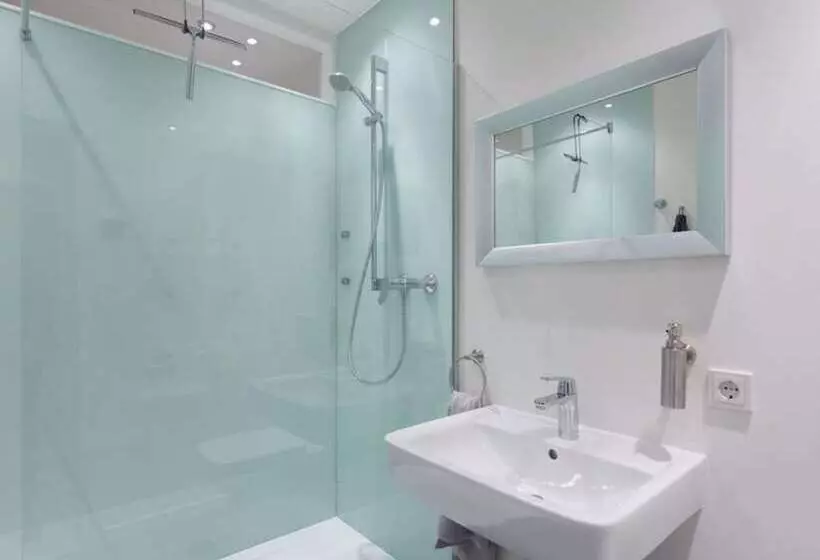 Hotelli Apartment In Lubeck Travemunde