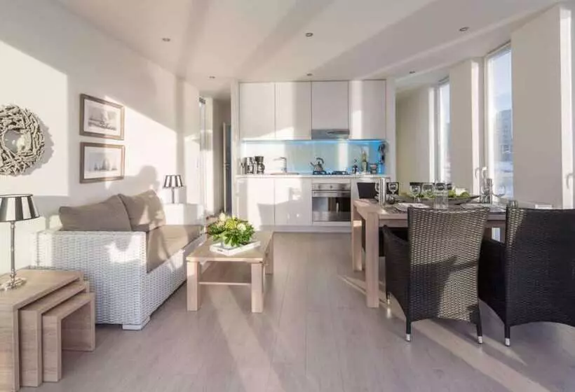 Hotelli Apartment In Lubeck Travemunde