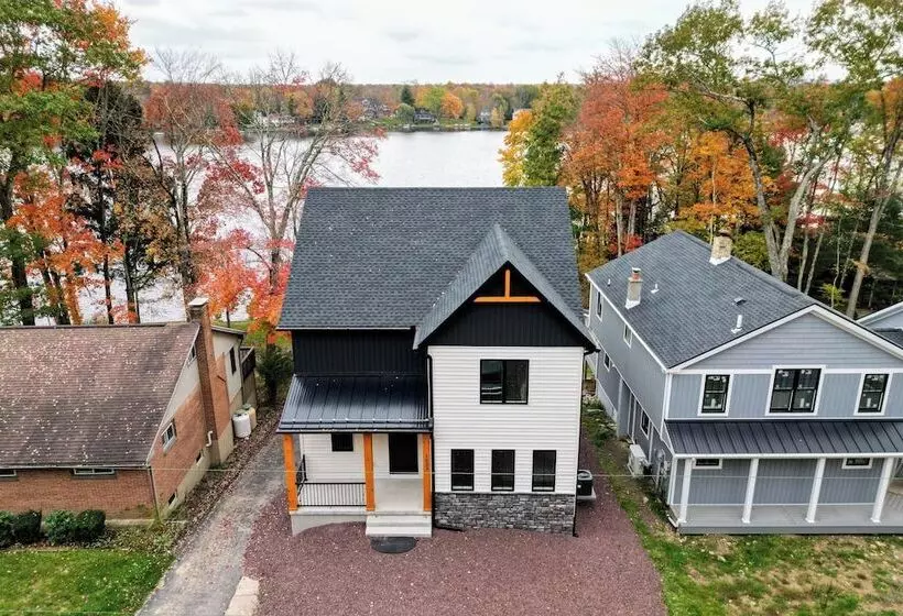 Lakeside Serenity By Avantstay Lakefront, Newly Built, Deck W/ Views!