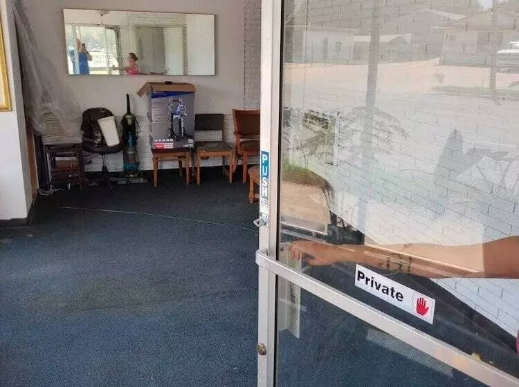 Motelli The Inn By Oyo El Dorado Lake