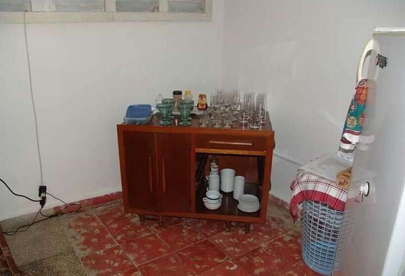 پانسیون Hostal Caribe Kairos Playa Larga