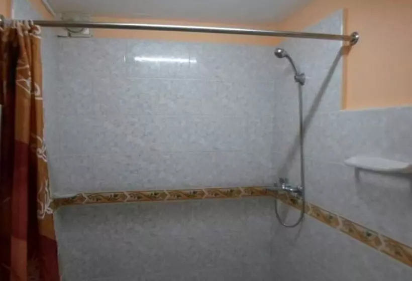 ペンション Hostal Caribe Kairos Playa Larga