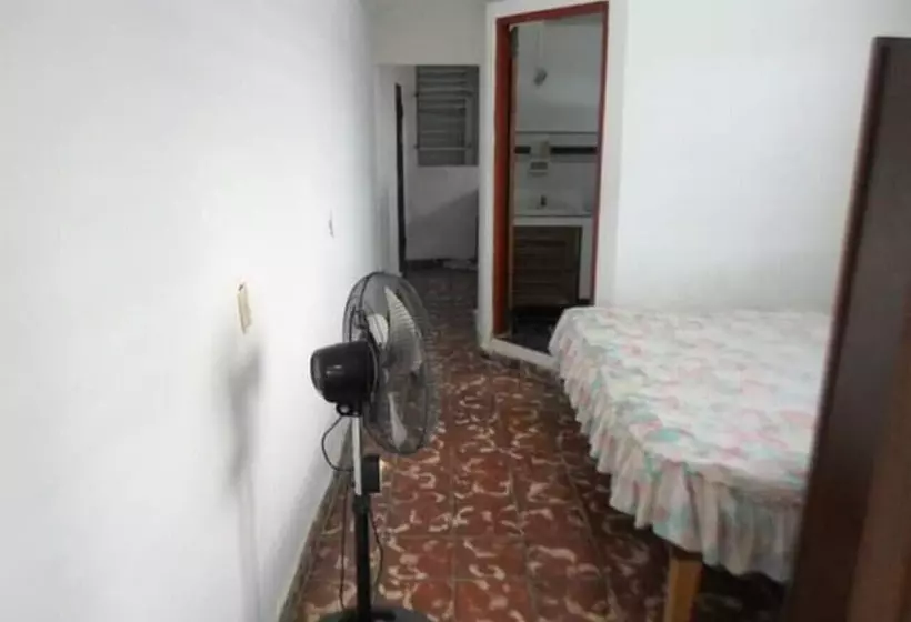 ペンション Hostal Caribe Kairos Playa Larga
