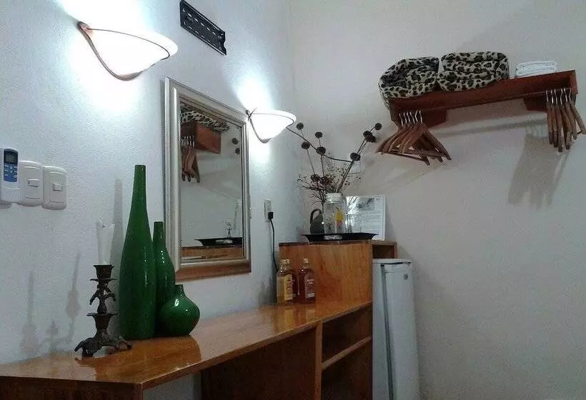 ペンション Hostal El Paso Camaguey
