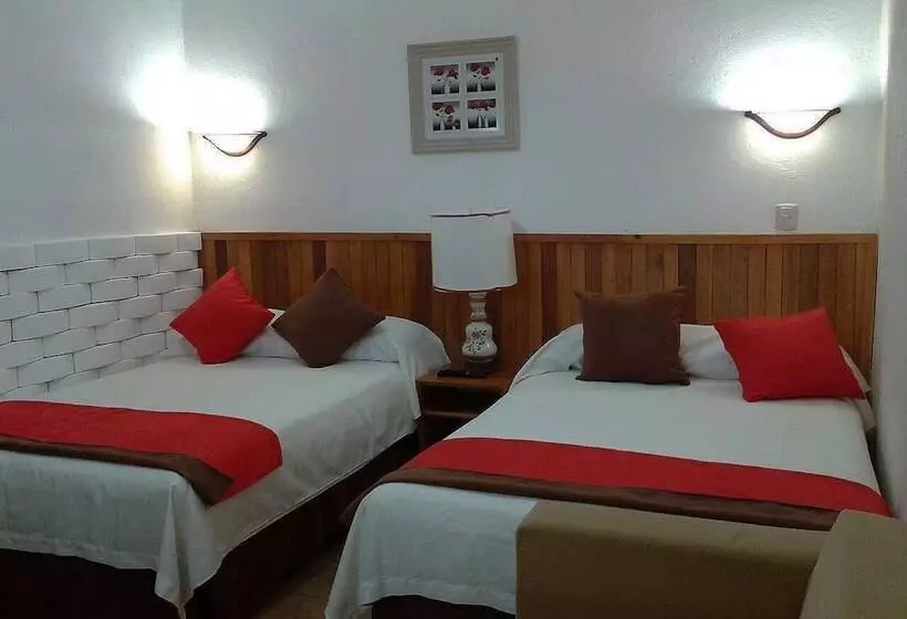 ペンション Hostal El Paso Camaguey