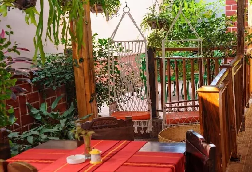ペンション Hostal El Paso Camaguey