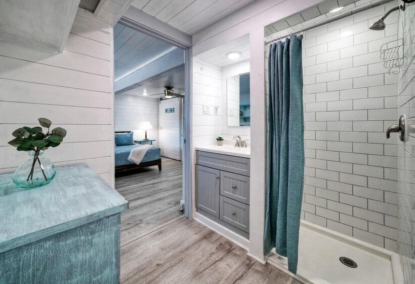 Big Yard W/ Priv Pool, Firepit, Patio Near The Beach Reel Time By Avantstay