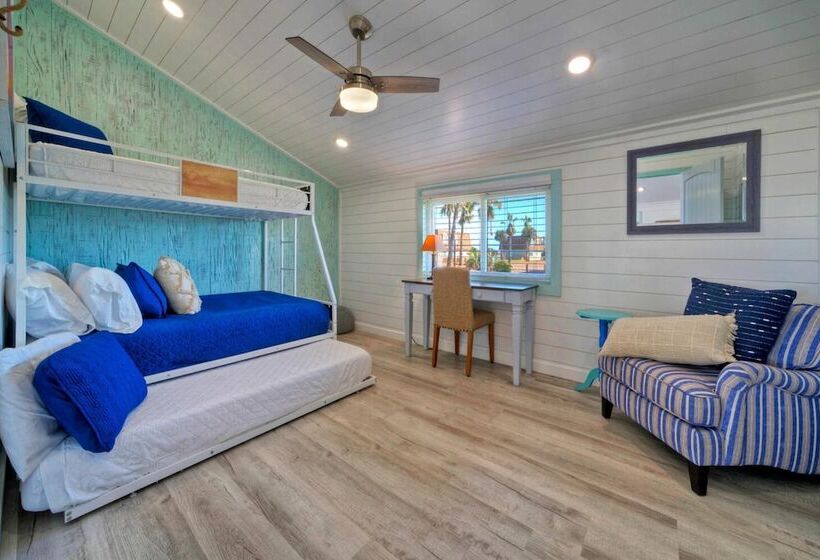 Big Yard W/ Priv Pool, Firepit, Patio Near The Beach Reel Time By Avantstay