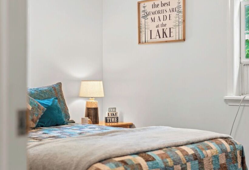 Ridge Retreat By Avantstay Game Room, Covered Porch, & Fire Pit!