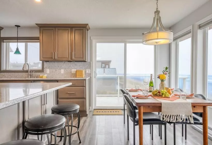 Rock Candy By Avantstay Beachfront, Views, Patio Walk To Rockaway Beach