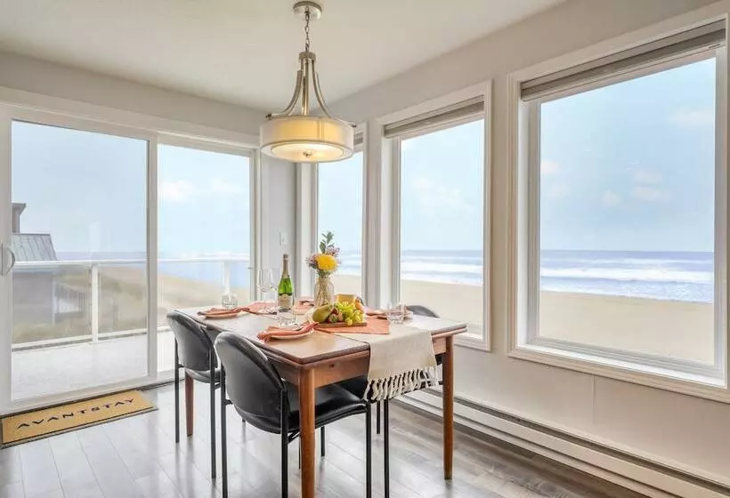 Rock Candy By Avantstay Beachfront, Views, Patio Walk To Rockaway Beach