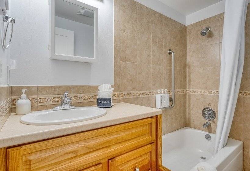 Rock Candy By Avantstay Beachfront, Views, Patio Walk To Rockaway Beach