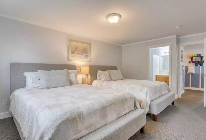 Rock Candy By Avantstay Beachfront, Views, Patio Walk To Rockaway Beach
