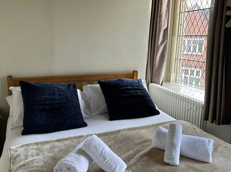 בית מלון כפרי St Nicholas