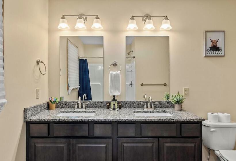 Summit Solitude By Avantstay Lake & Beach Access