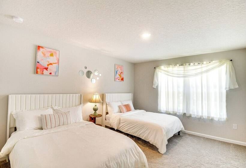 Sunny Palm Coast Home: 10 Mi To Flagler Beach!