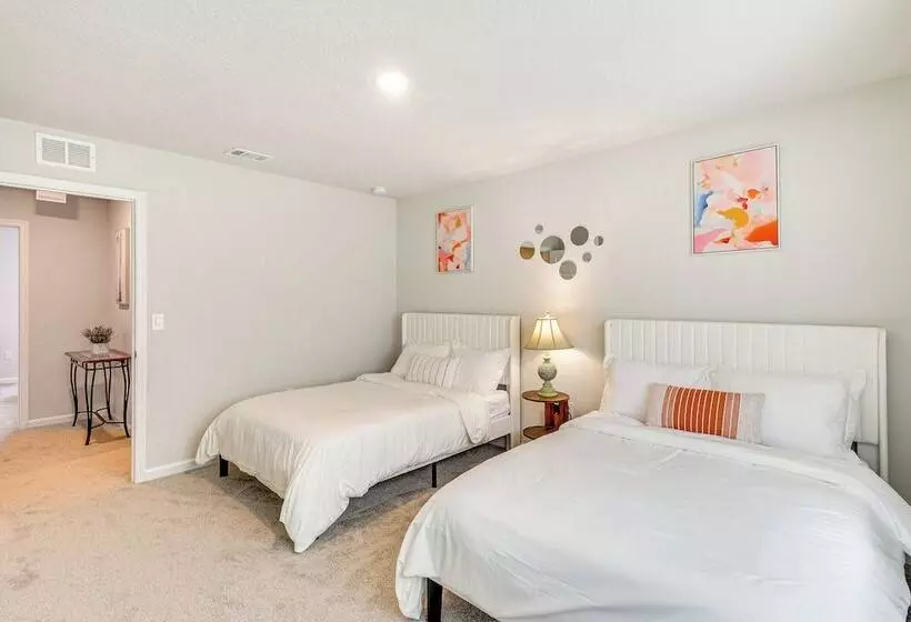 Sunny Palm Coast Home: 10 Mi To Flagler Beach!