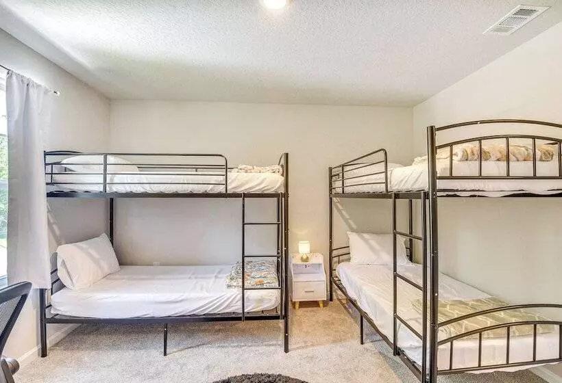 Sunny Palm Coast Home: 10 Mi To Flagler Beach!