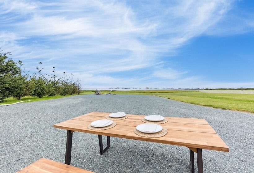 Swan Lake Cottage By Avantstay Views + Firepit